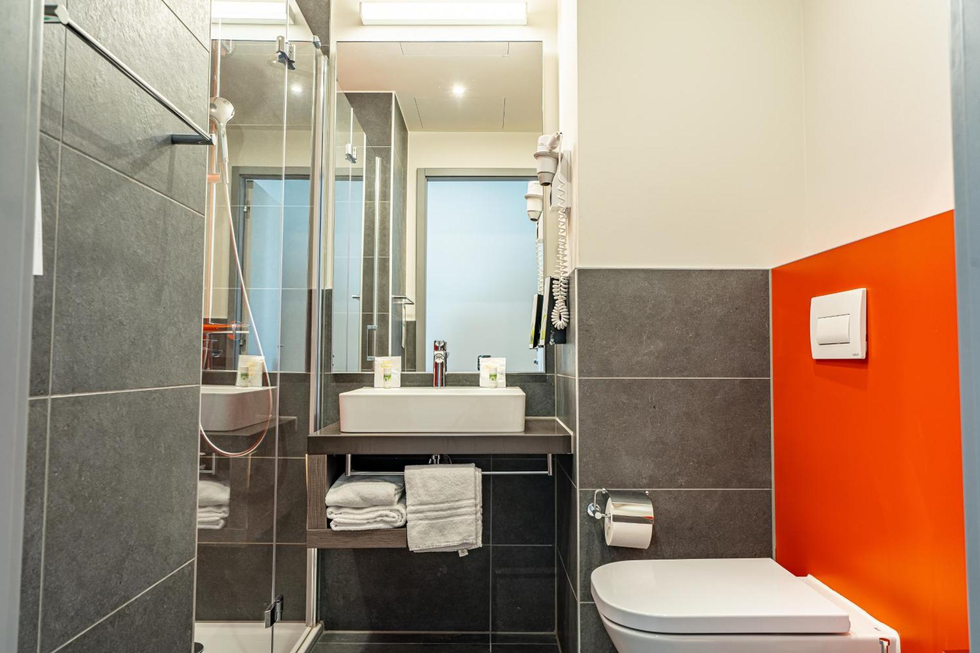 Campanile Venice Hotel 3*